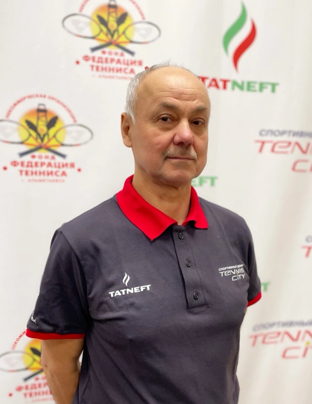 Лыкин  Валентин  Валентинович