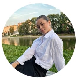 Романова Ксения